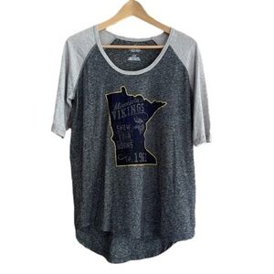 Majestic Minnesota Vikings “Show Your Horns” raglan sleeve ringer tee size large